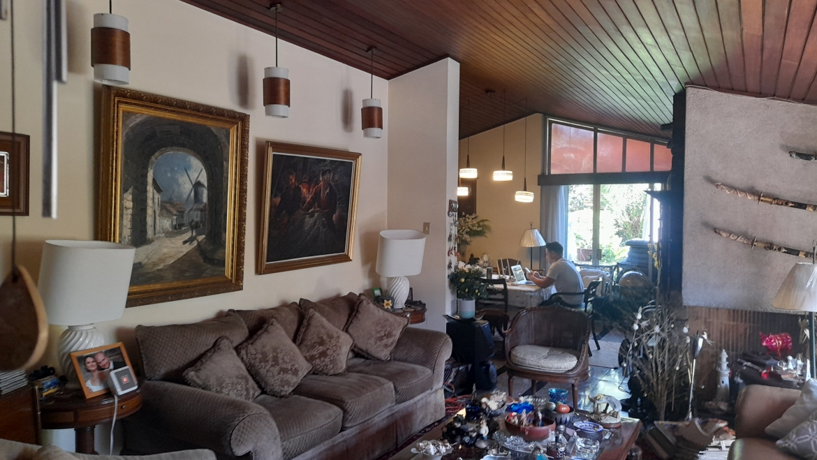 Hermosa Casa Barrio Tradicional