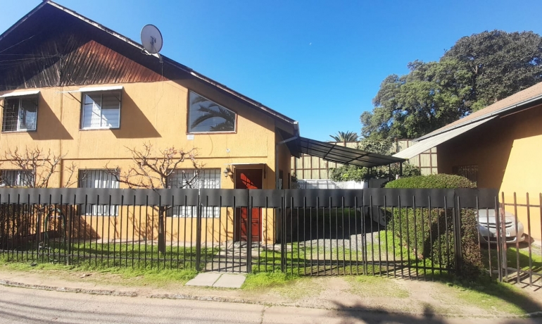 Arrienda casa en Condominio