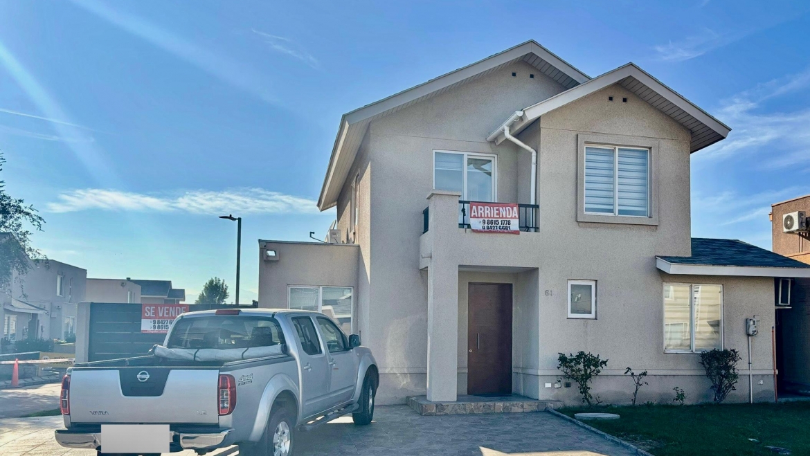 Arrienda Casa en Padre Hurtado-Laguna del Sol